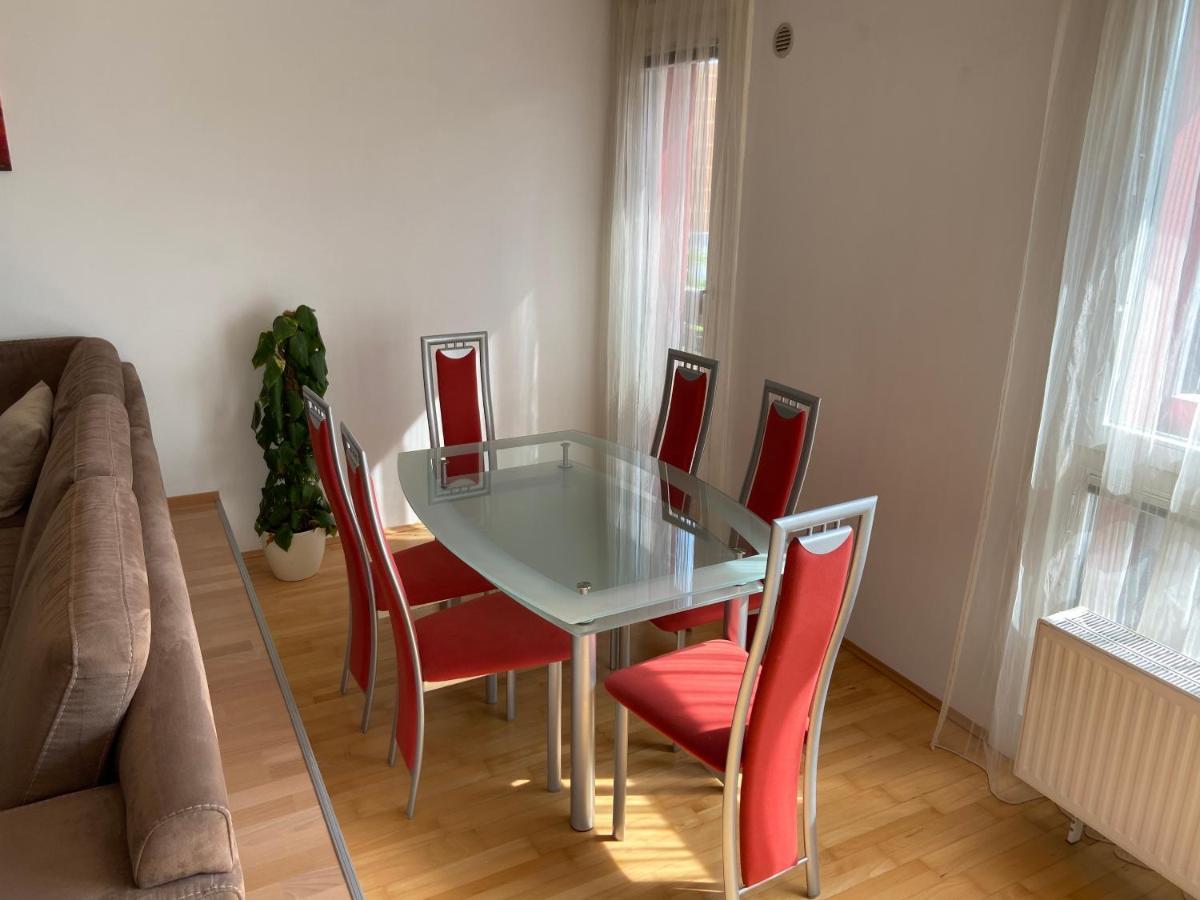 Bright Apartment With A Free Parking Garage @ Wienerberg Exteriör bild